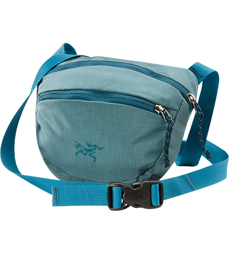 Maka 1 Small travel bag that can be worn around the waist, or over the shoulder