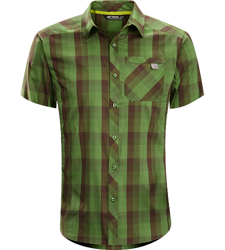 Peakline Shirt SS Men's Trim-fitting, short-sleeved collared shirt made from breathable, moisture-wicking Cotton/Polyester blend textile.