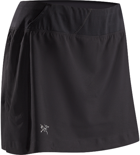 Solita Skort Women's Leichter, vielseitiger Skort (Rock/Shorts-Kombination) mit integriertem Slip; zweierlei Stretchmaterialien für besten Komfort und mehr Bewegungsfreiheit.