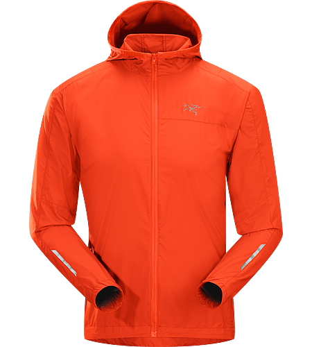 Incendo Hoody Men's Trim-fitting, minimalist running jacket with hood, constructed with water-resistant fabric in the body and sleeves. Ideal for high output activities.