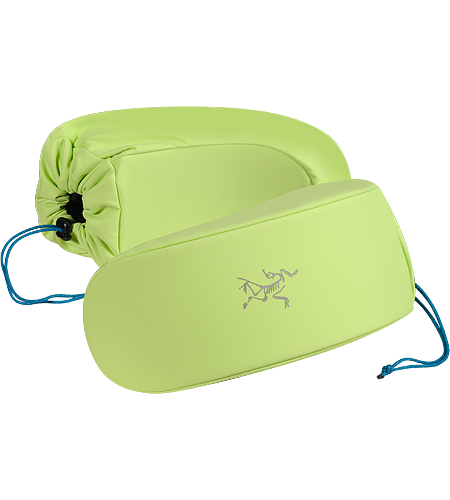 Powderface Case Men's Lens-friendly goggle case with a pliable foam insert and microfleece lining, built using overstock textile. The ultimate snow-sport accessory.