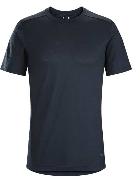 A2B T-Shirt Men's Lightweight, trim fitting wool blend T-shirt for bike commutes and daily living.