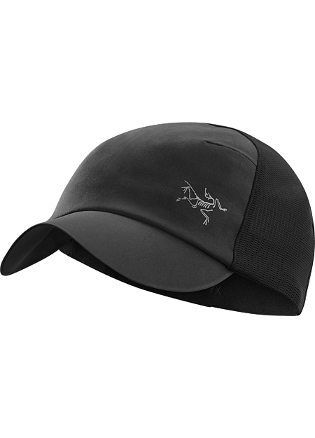 Escapa Cap A technical trucker hat made from breathable nylon fabric and featuring a stretch mesh back.
