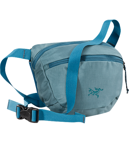 Maka 2 Larger-sized version of the Maka, this small-sized travel bag can be worn around the waist, or over the shoulder