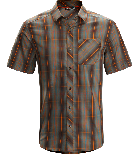 Pathline Shirt SS Men's Athletic fit, short-sleeved collared shirt made from breathable Wye™ cotton/polyester blend textile that is easy to wash and care for.