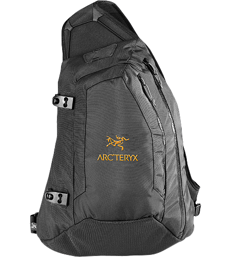 Quiver A unique three-point day pack designed to hold minimal backcountry essentials