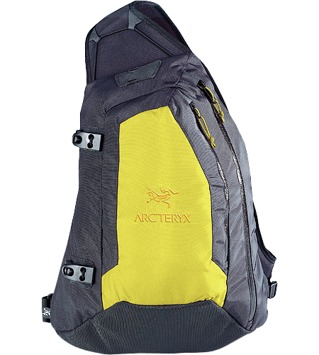 Quiver Un sac à dos unique à trois points conçu pour pouvoir emporter toutes les nécessités de voyage.