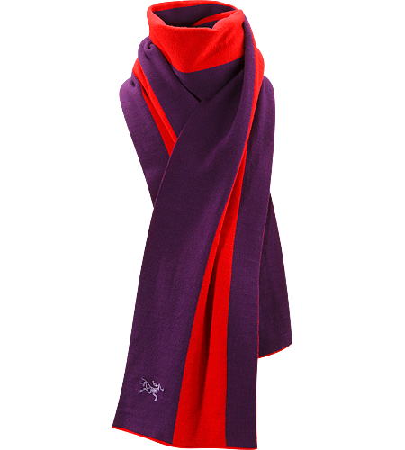 Vestigio Scarf Made with soft and comfortable 100% Merino wool, this dual striped scarf is warm and stylish.