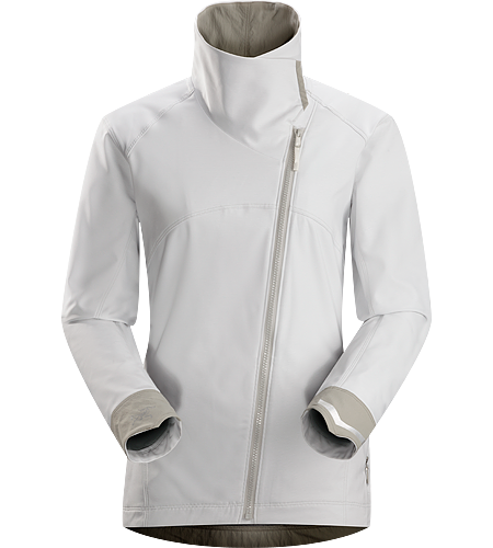 A2B Commuter Jacket Women's Water repellent, wind resistant softshell jacket for everyday living and urban commuting.