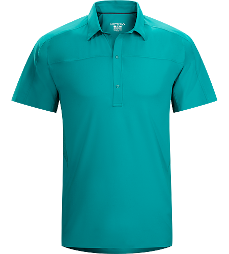 Polo Adventus Comp SS Homme Une approche différente du polo classique fabriqué dans un tissu léger et qui sèche rapidement.