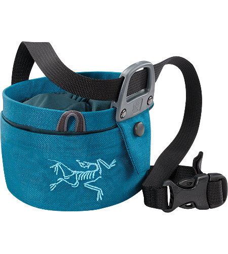 Aperture Chalk Bag - Small Twist closure chalkbag—the bag opens and closes with a twisting motion that seals chalk inside and shrinks the volume for easy transport.