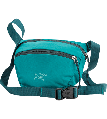 Maka 1 Small travel bag that can be worn around the waist, or over the shoulder