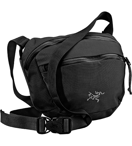 Maka 2 Larger-sized version of the Maka, this small-sized travel bag can be worn around the waist, or over the shoulder