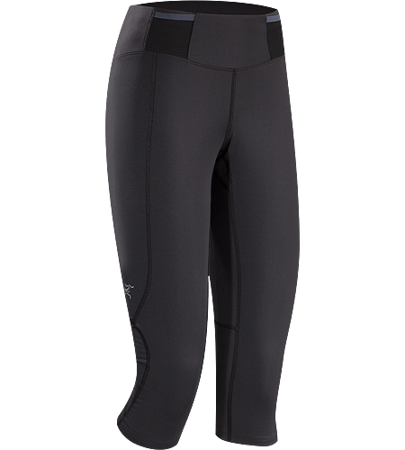 Soleus 3/4 Tight Women's Lightweight, 3/4 length, high performance race tight with multiple pockets on waist belt for carrying essential race items.