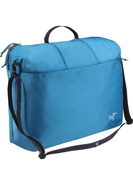 Index 10 Single compartment bag/organizer with removable shoulder strap; to be used inside luggage or alone as a carry-on.