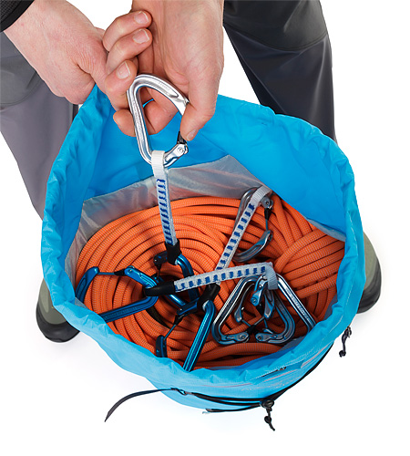 Alpha-FL-30-Backpack-Vultee-Blue-Extenda