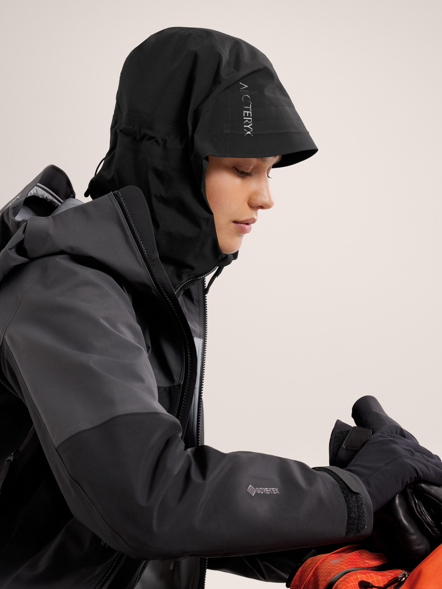 Proton Hoody M Black プロトン フーディ XL ブラック 【公式通販】