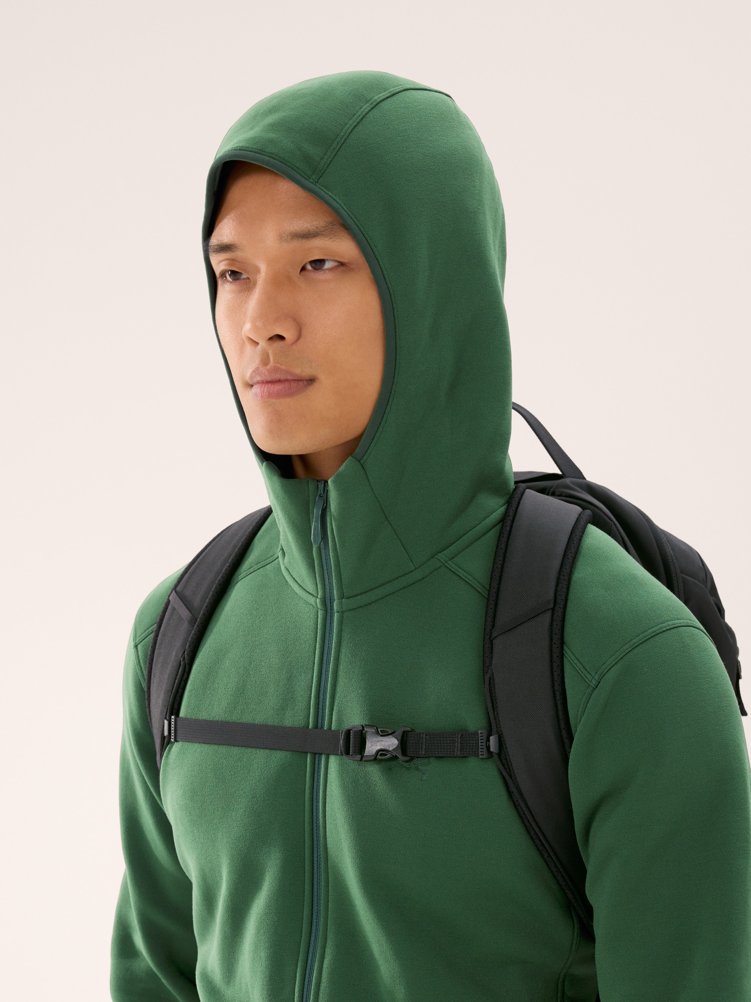 美品 ARC'TERYX KYANITE HOODY MEN'S 刺繍ロゴ M Kyanite