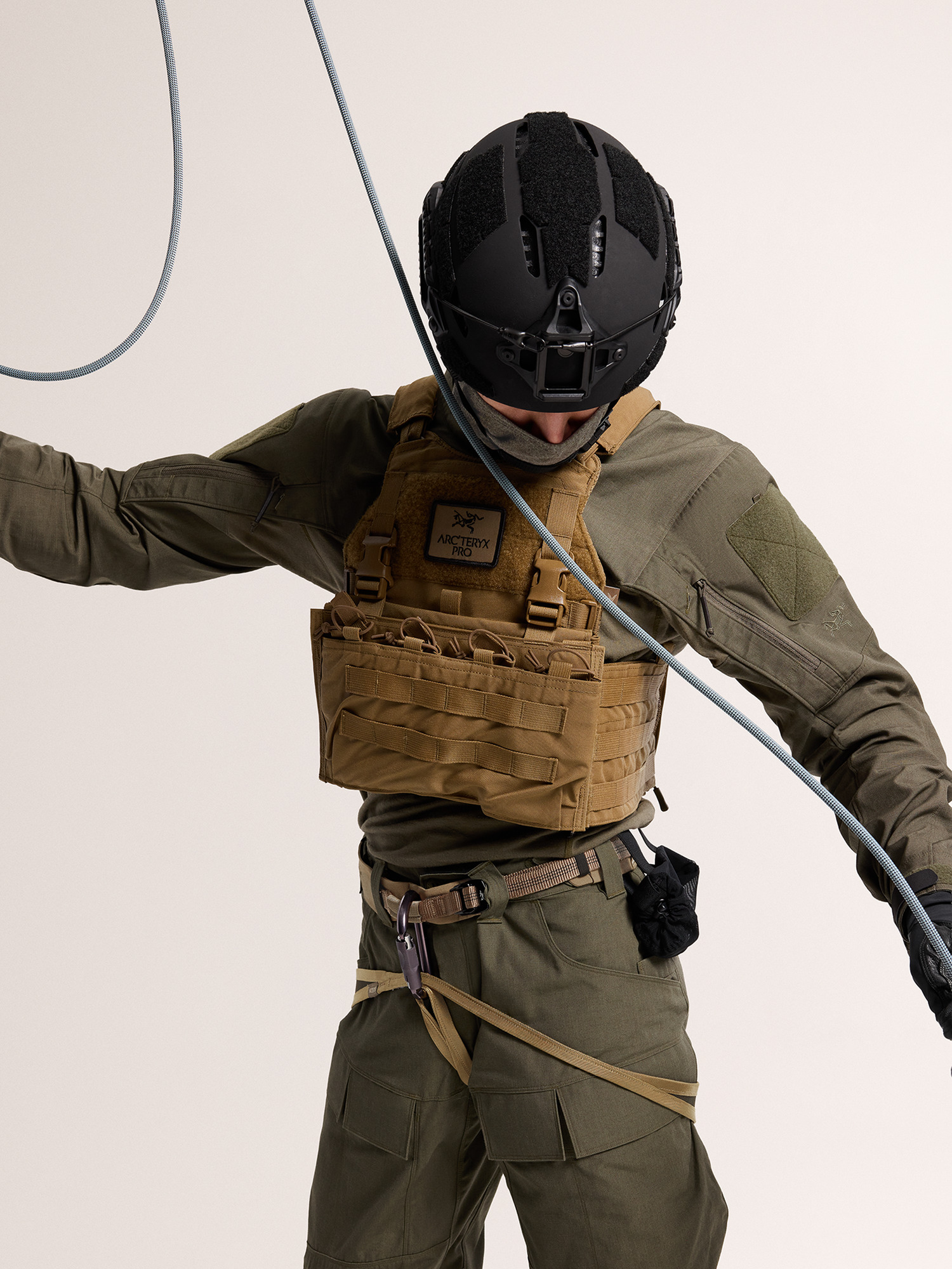 ARC'TERYX LEAF E220リガーズハーネス　ＸＬ Arc'teryx LEAF E220 Riggers Harness