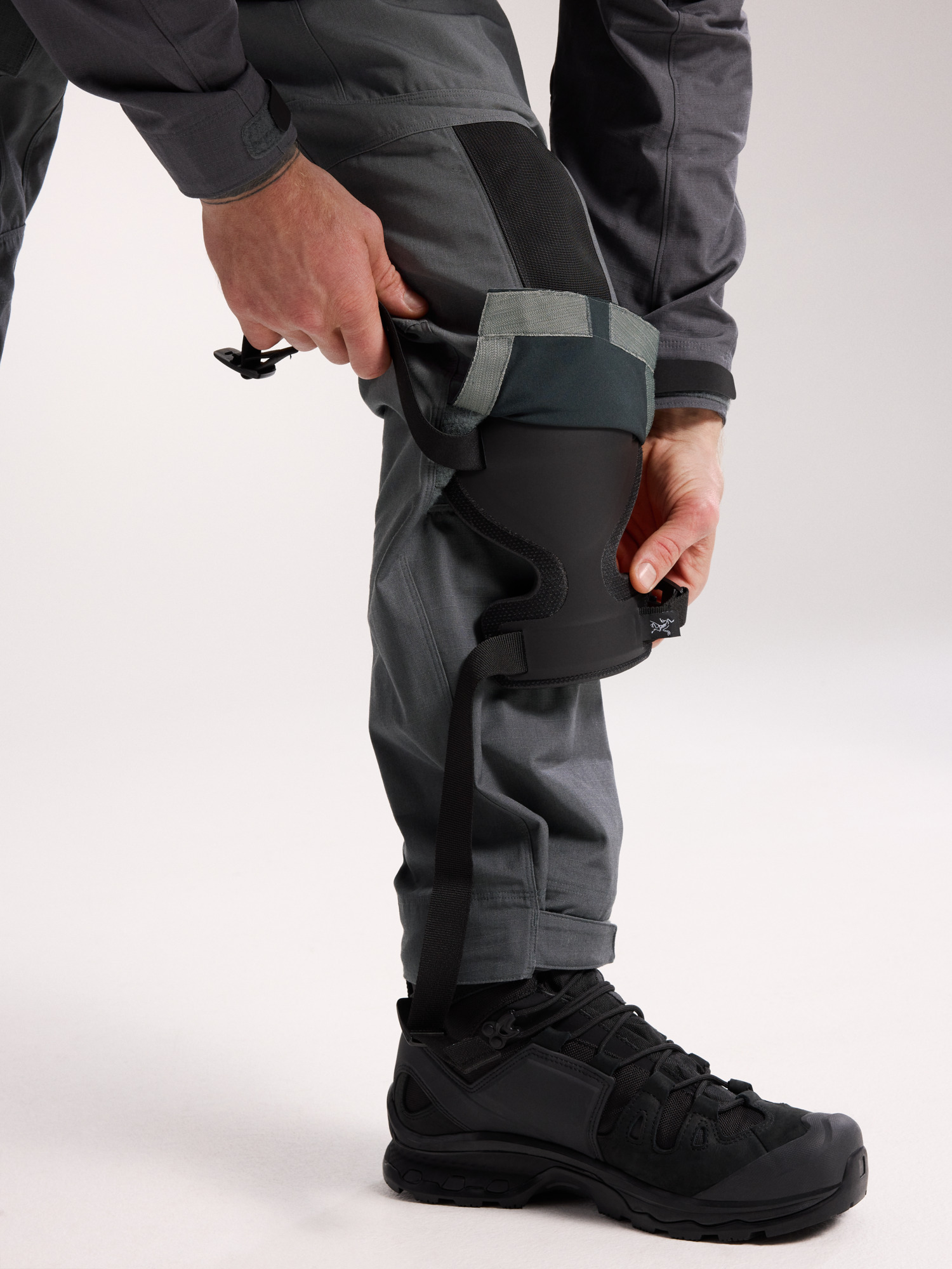 F25-X000005053-Assault-Pant-AR