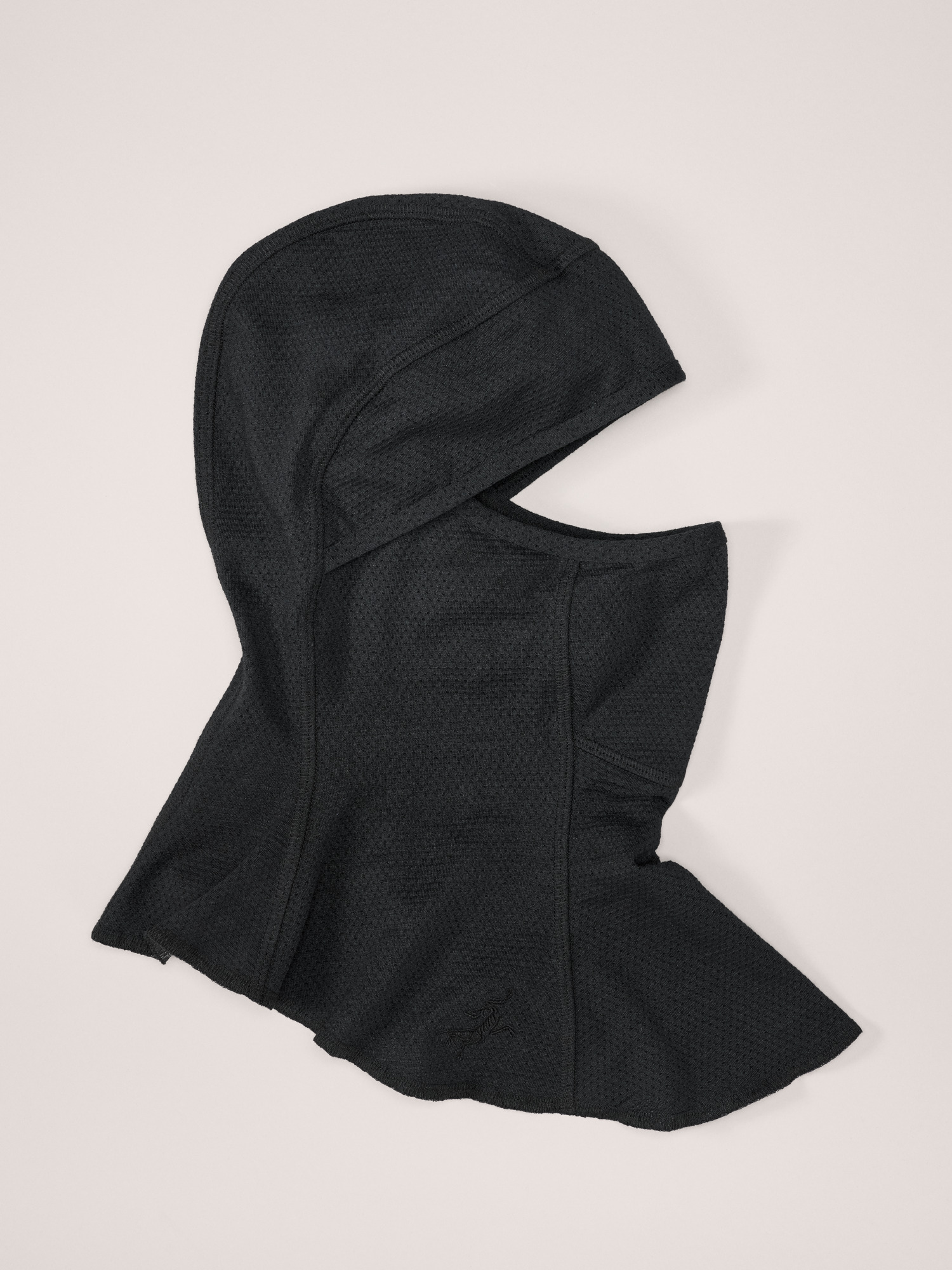 Assault Balaclava FR Black Gen 2 Men's | Arc'teryx LEAF