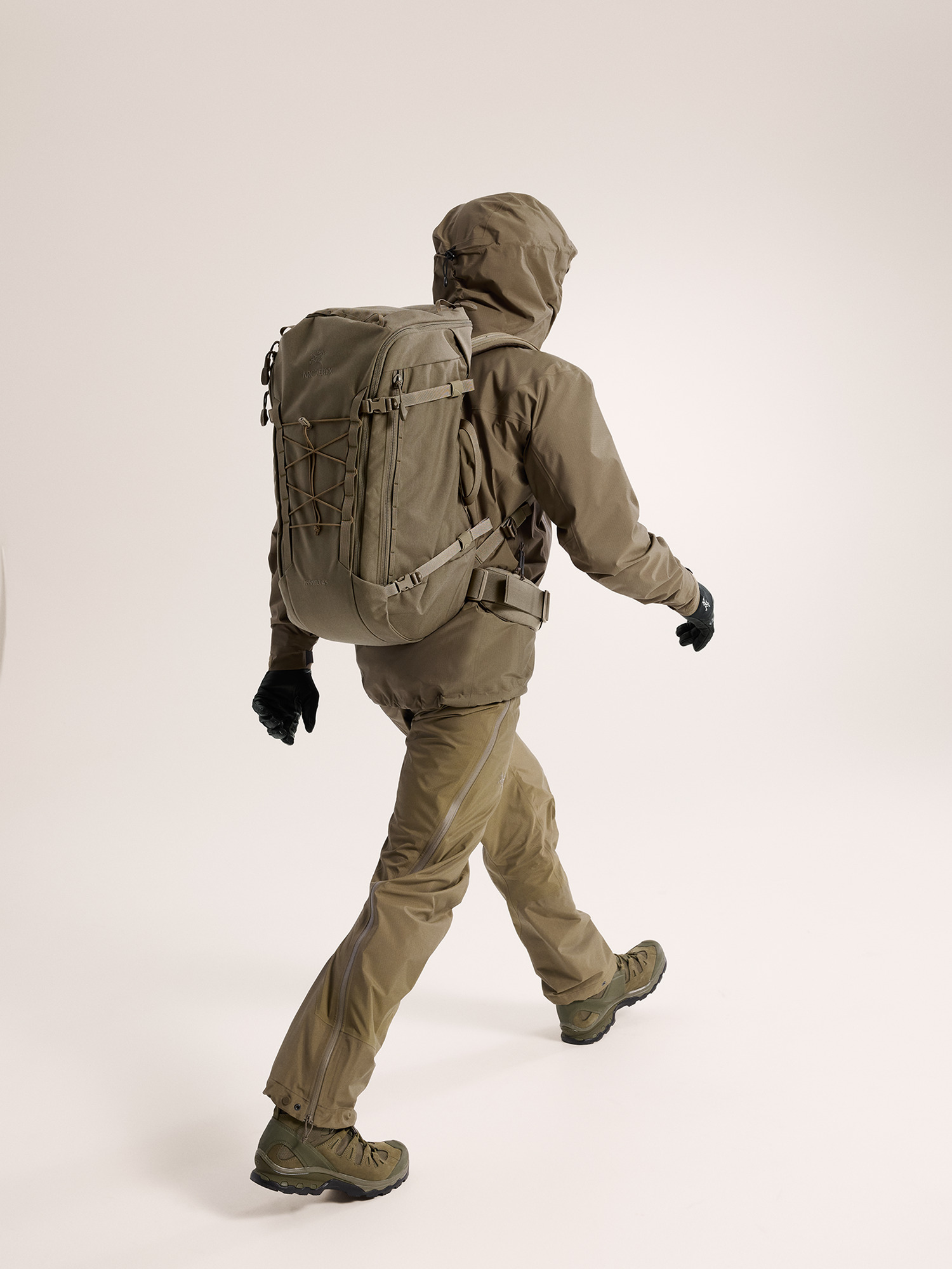 た*け様 Arc’teryx leaf ASSAULT PACK 45 MULT Arc'teryx LEAF Assault Pack 45 | TacticalGear.com