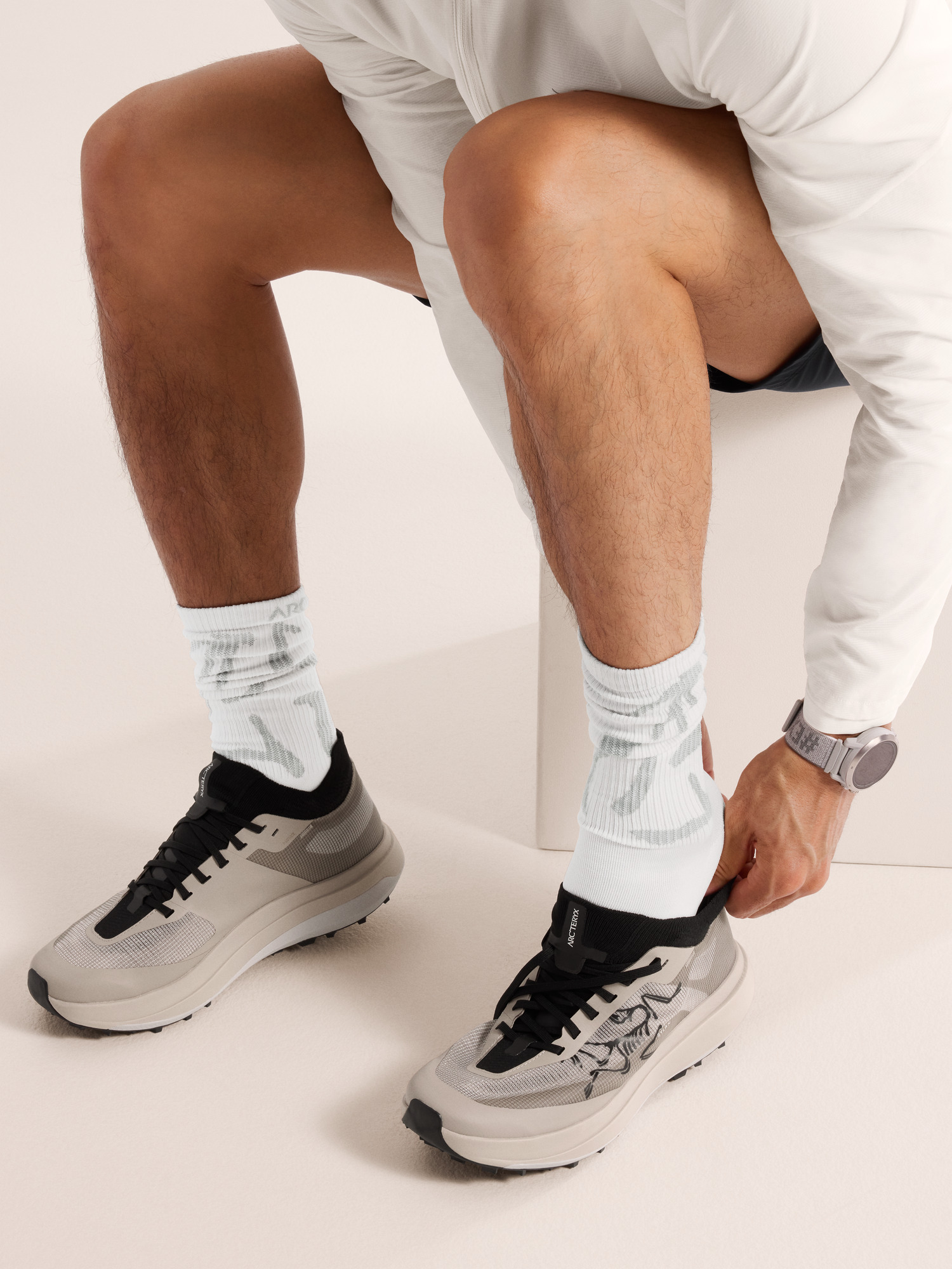 【Arc'teryx】Synthetic Mid Grotto Sock 海外限定 関税込み Synthetic Mid Grotto Sock | Arc'teryx