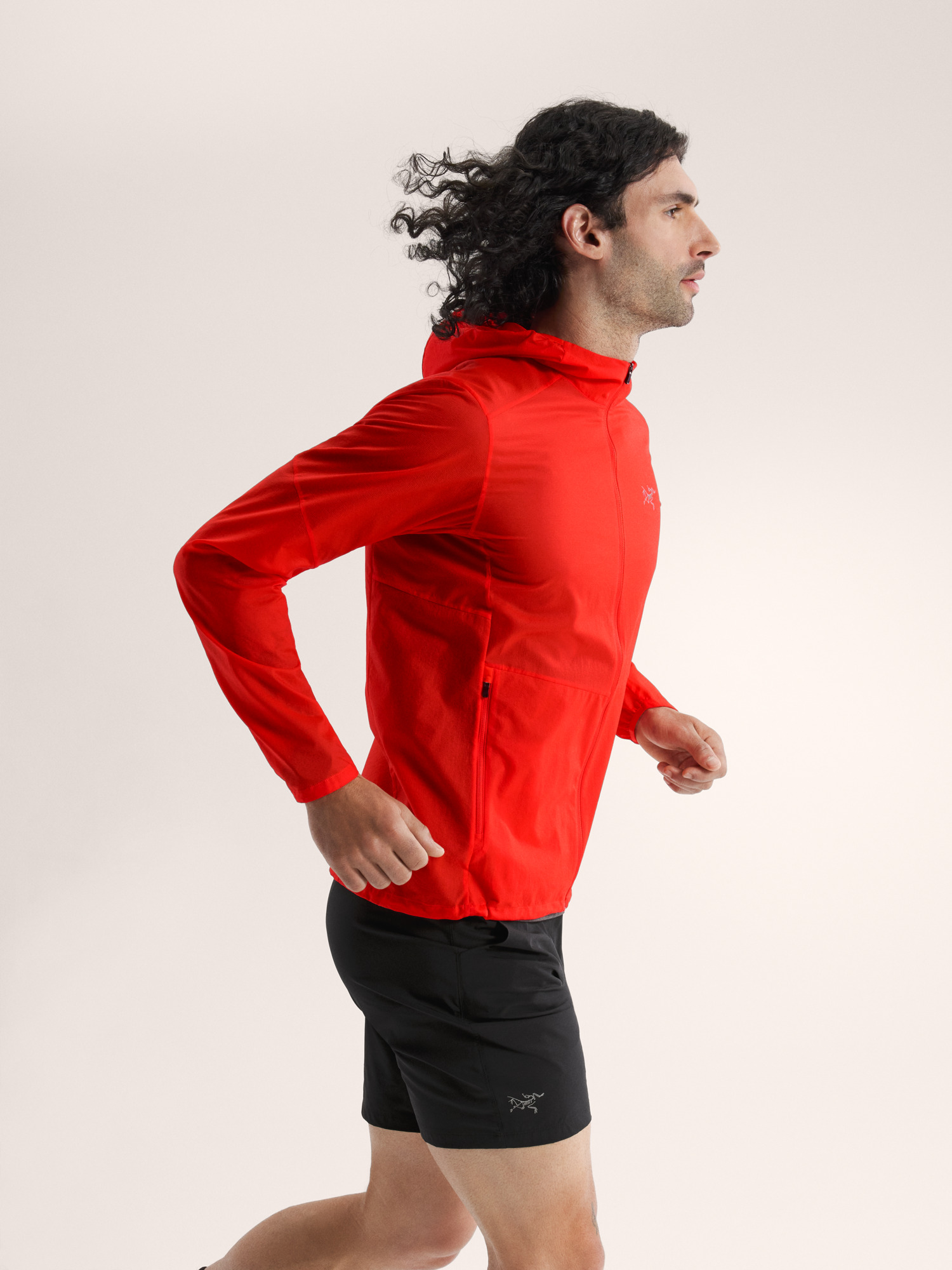 Incendo Airshell Hoody Men's | Arc'teryx Outlet