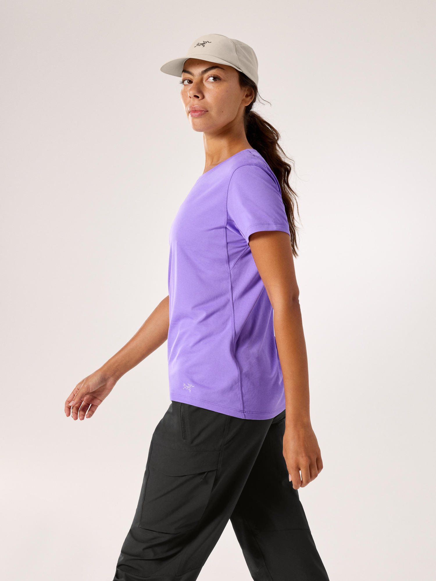 今週末まで値下げ‼️ARC'TERYX TAEMA SS WOMEN'S XS Taema Crew Neck Shirt SS Women's | Arc'teryx United States