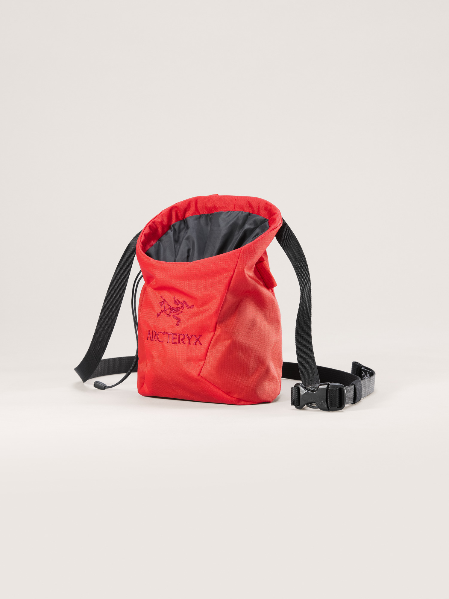 Ion Lightweight Chalk Bag | Arc'teryx United States