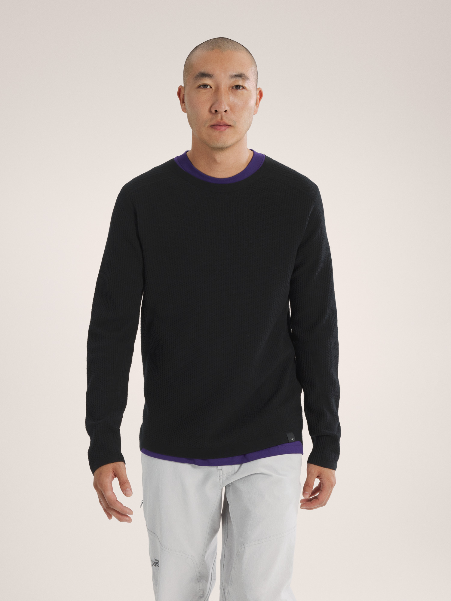 Volume sleeve Wool mix C T ブラック Hallam Merino Wool Crew Neck Men's | Arc'teryx United States