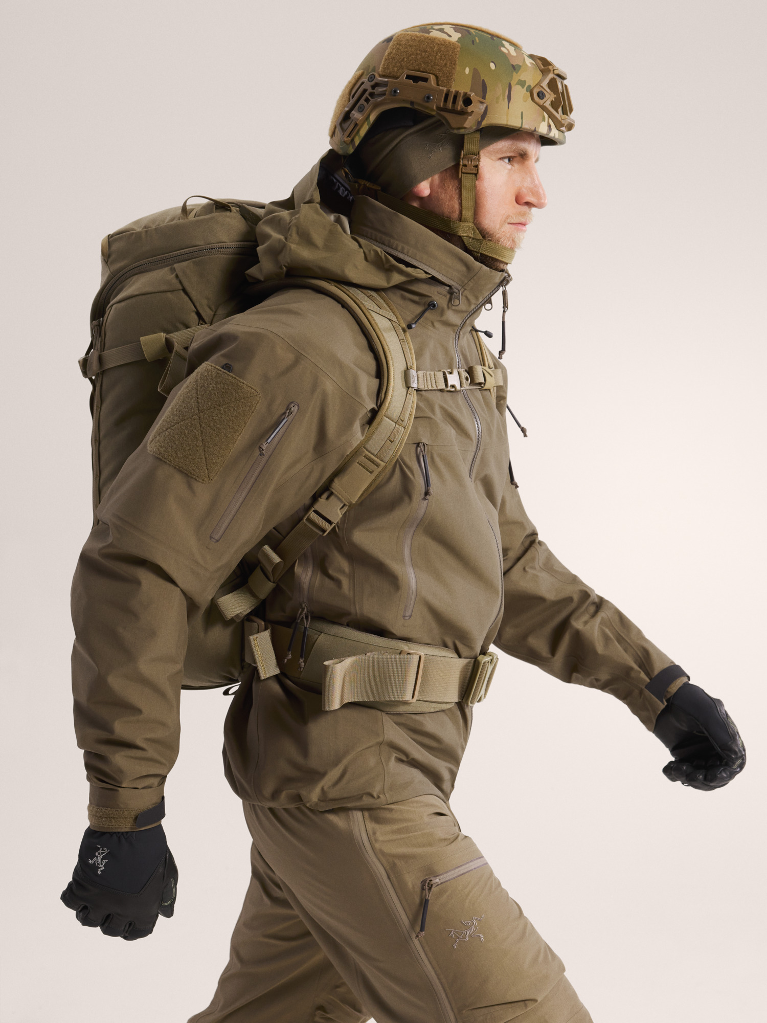 【定価13万/一般購入不可/極美品/付属有】ARC'TERYX Leaf αLT Alpha Jacket Gen 2.2 Men's