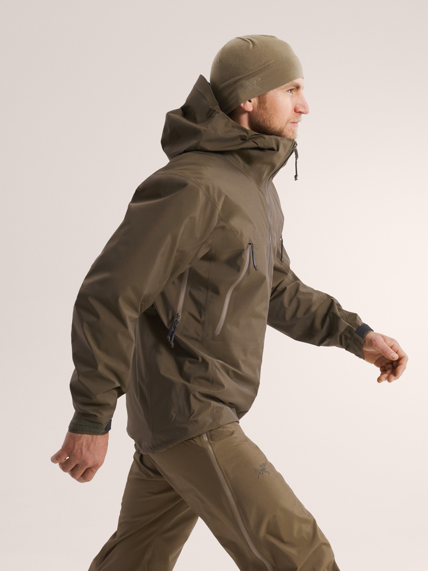 Arc’teryx leaf ALPHA LT JACKET GEN 2.2 Arc'teryx LEAF Alpha Jacket LT GEN 2.2