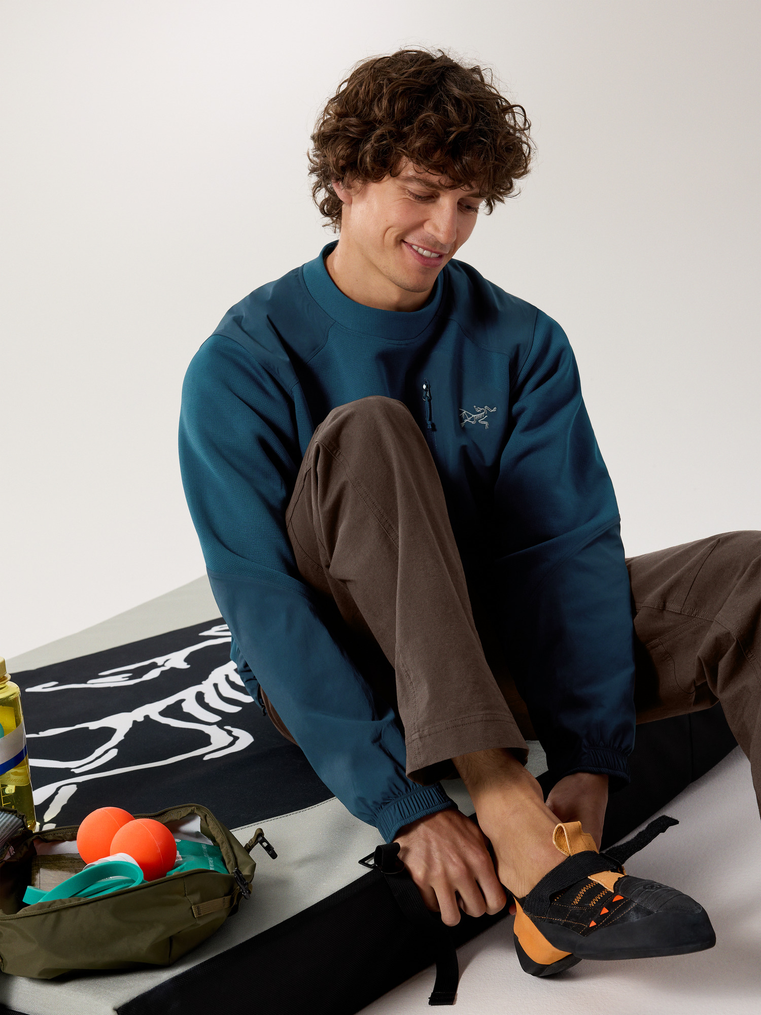 ゴルフィッカーズ　HOLE493 Half Zip Stretch Shirts Arc'teryx Konseal Crew Neck Pullover Men's | Yorkdale Mall