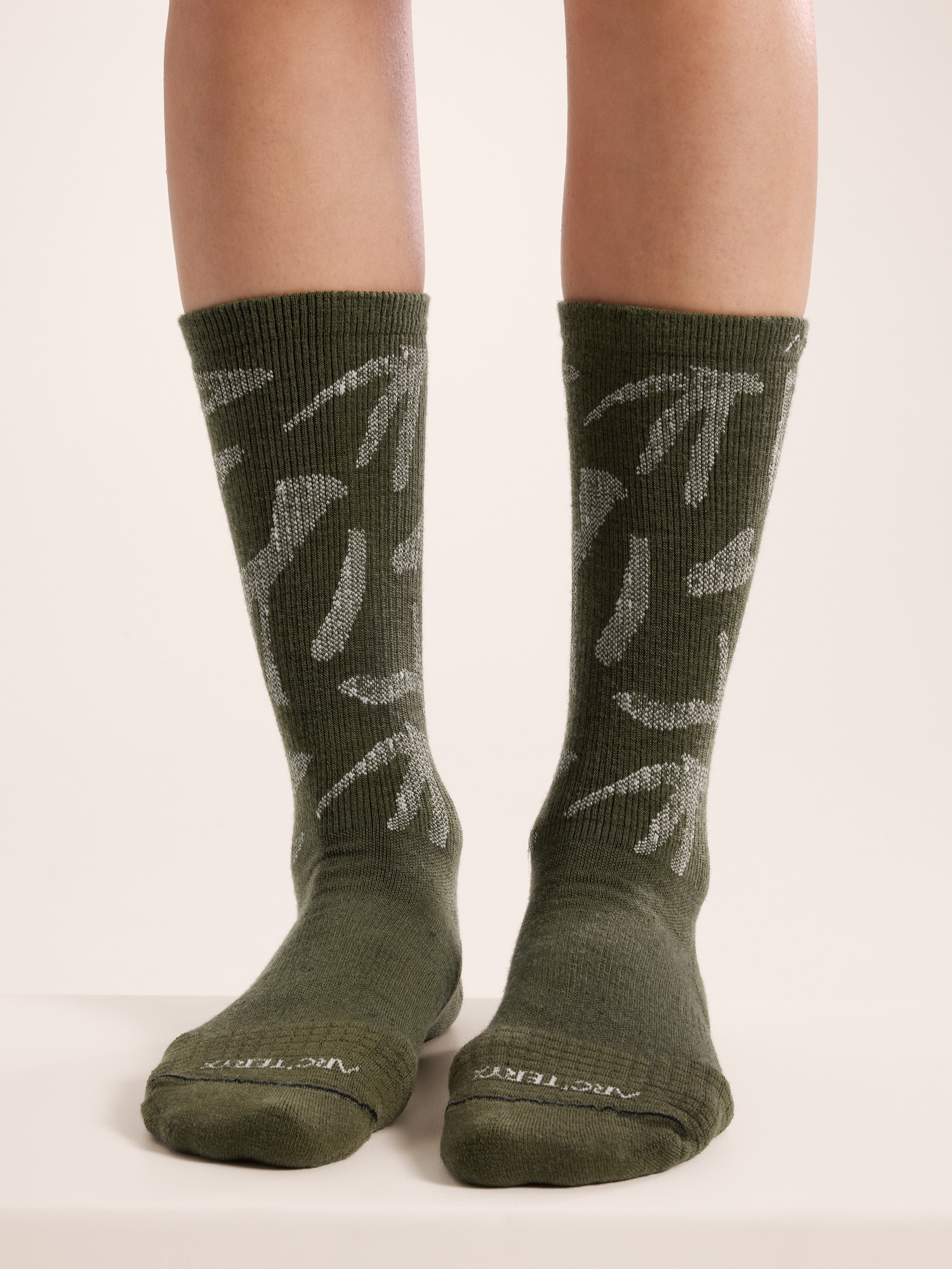 Merino Wool Grotto Mid Sock | Arc'teryx United States
