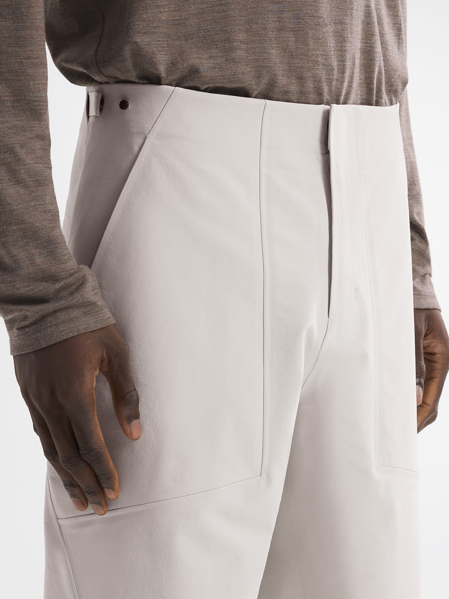☆2024美品☆VEILANCE DIODE MX PANT SHADE 32R Diode MX Pant in Shade