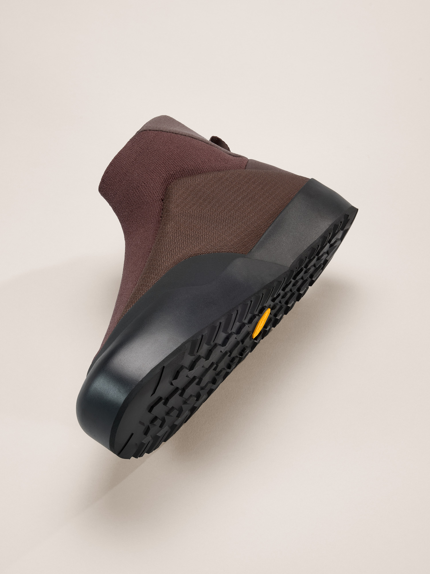 Kragg Insulated Shoe Men's | Arc'teryx Outlet