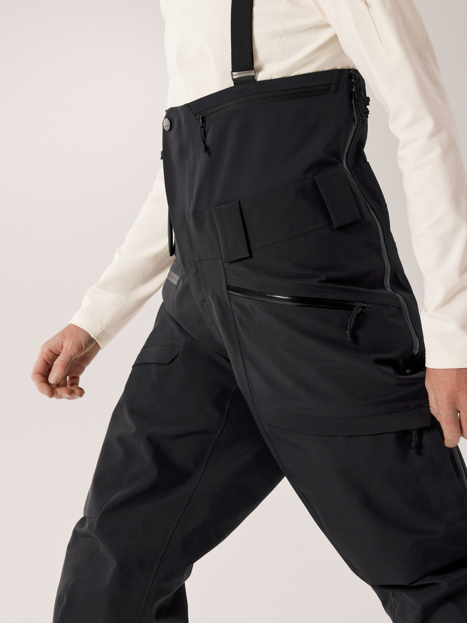 Женские брюки Arc'teryx Ski Guide Bib, цвет: Чёрный — фото 5