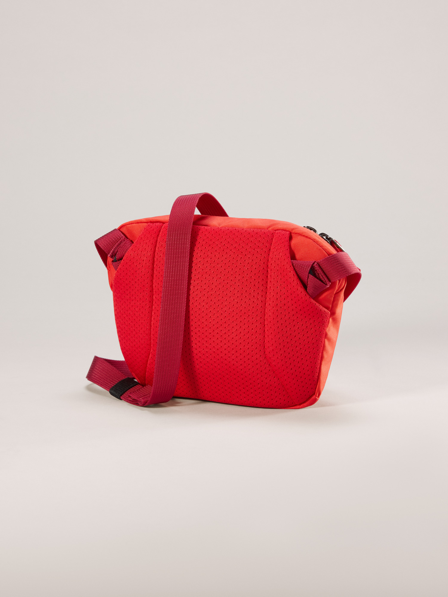 バッグ ARC'TERYX BEAMS Mantis1 WaistPack Olive Mantis 1 Waist Pack | Arc'teryx