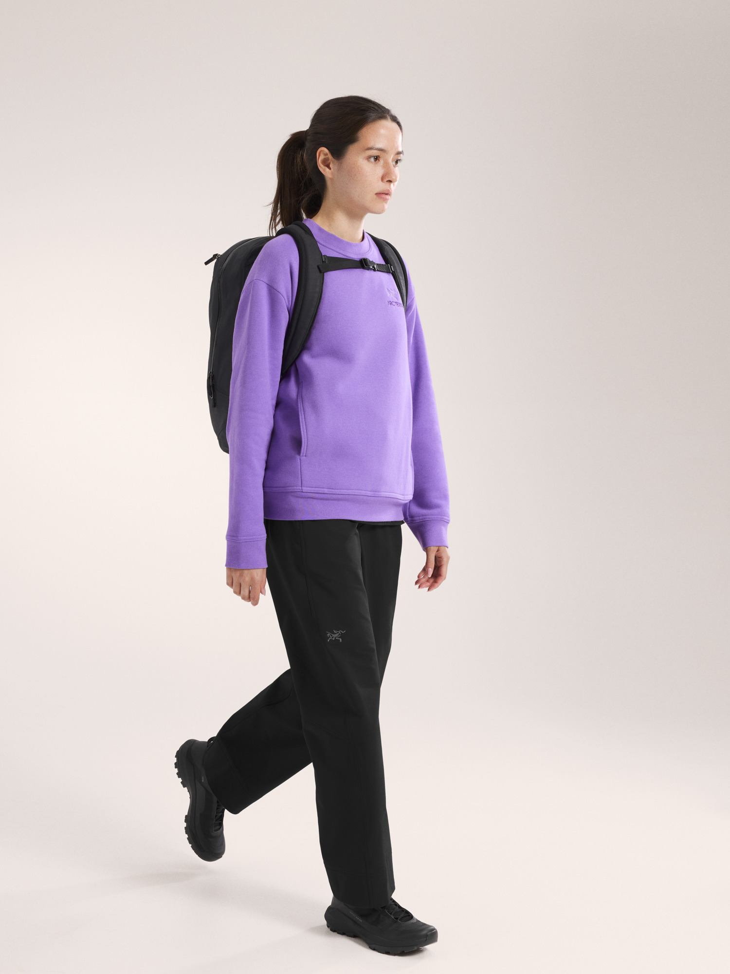 Emblem Fleece Crew Neck Pullover Women's