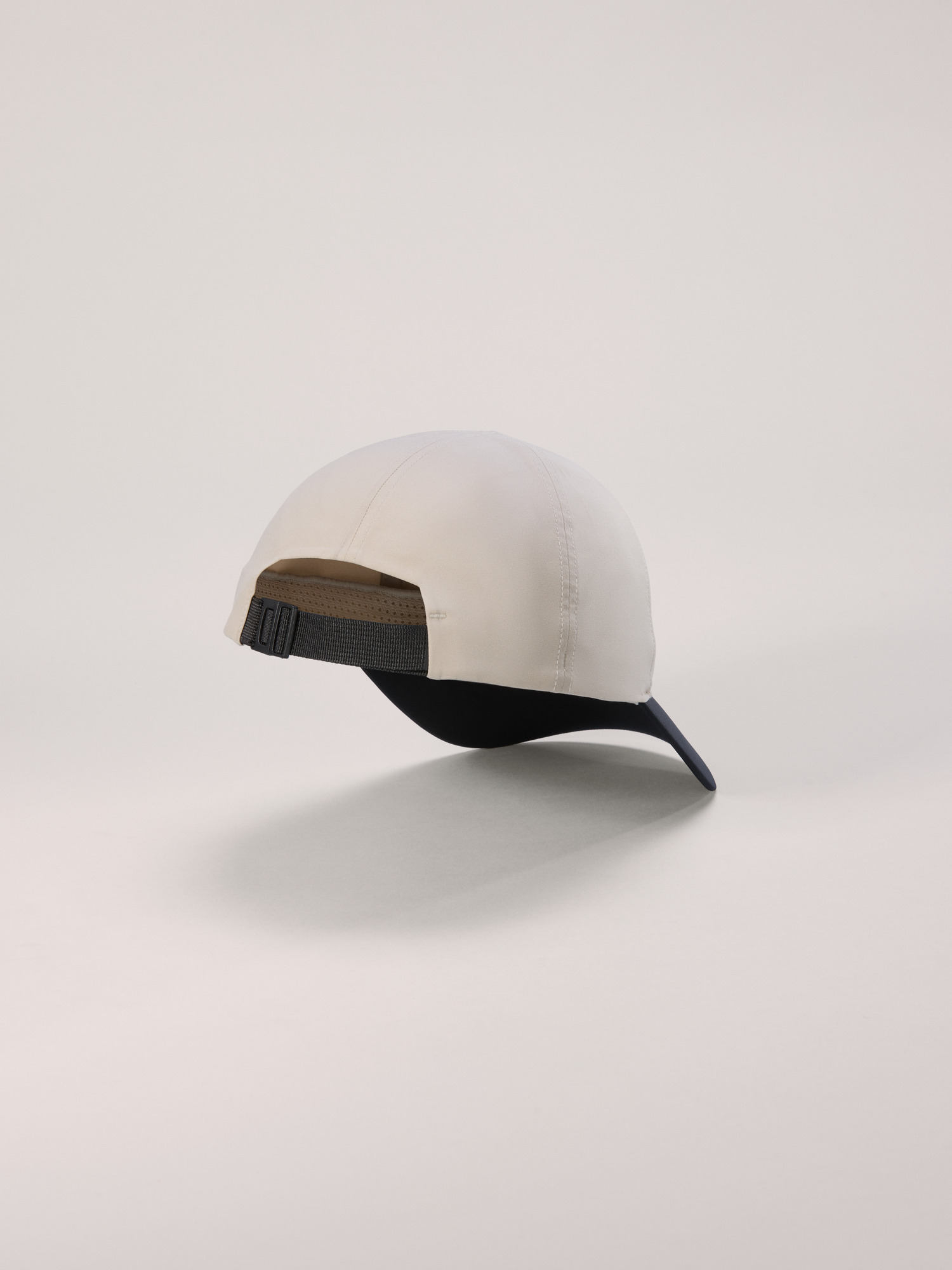 ARC’TERYX Bird Word Cap Amazon.com: Arc'teryx Bird Word Cap | Performance Six-Panel