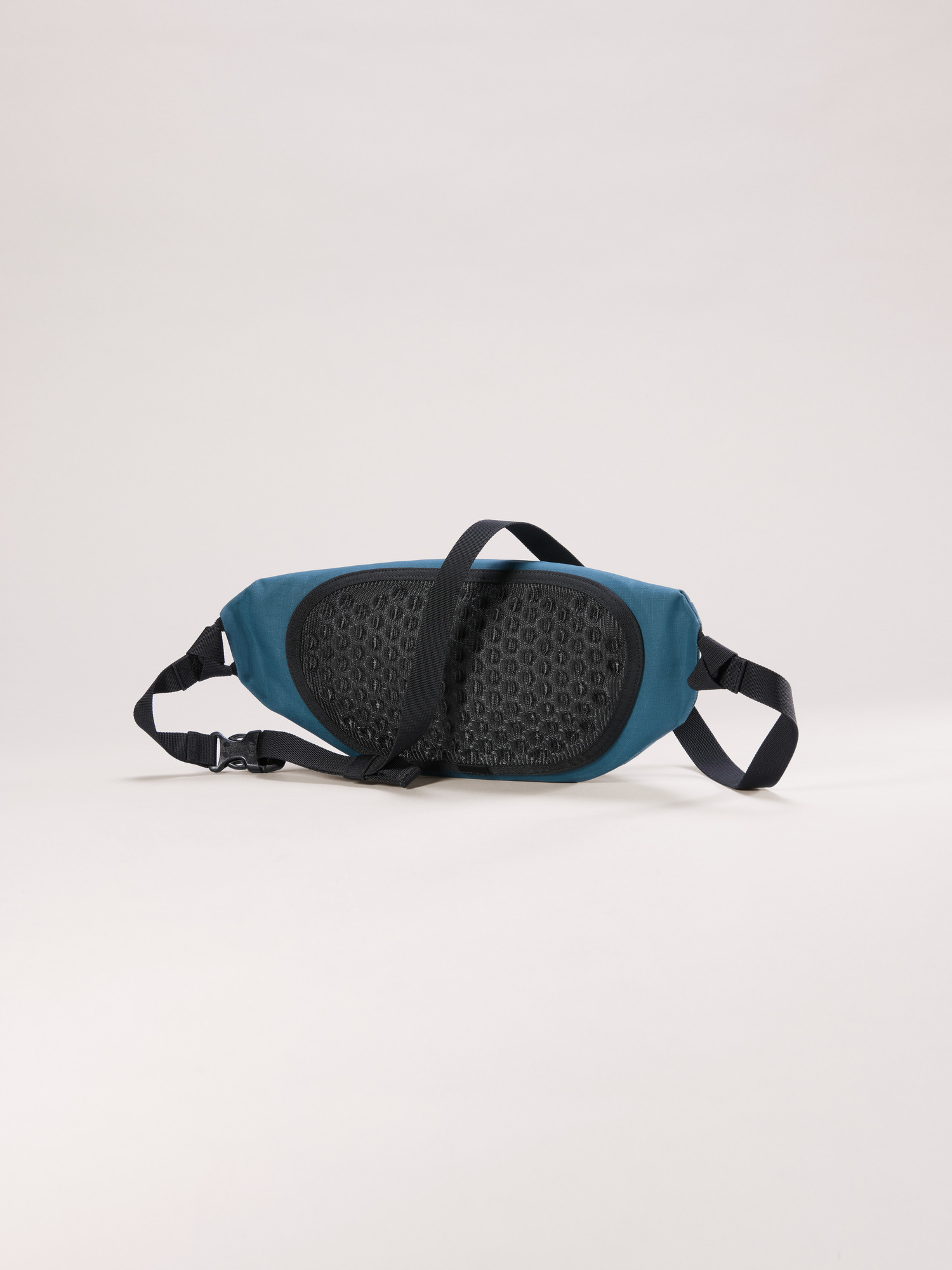 ARC’TERYX / Granville Crossbody Bag Arc'teryx Granville Crossbody Bag | REI Co-op