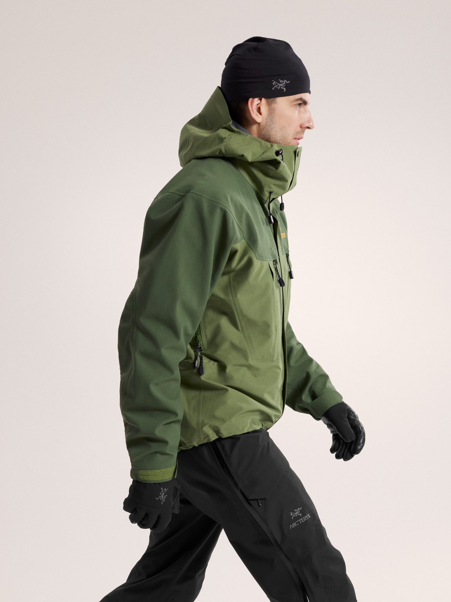 Alpha SV Jacket - Archive Men's | Arc'teryx Outlet