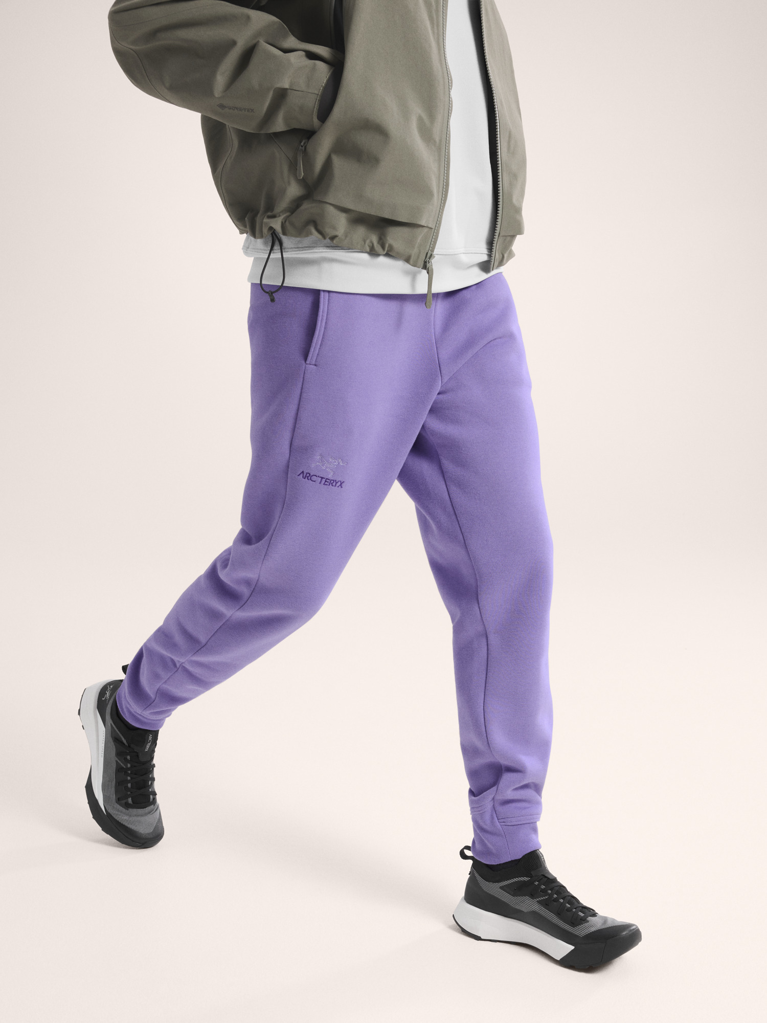 Emblem Fleece Jogger Women's | Arc'teryx United States