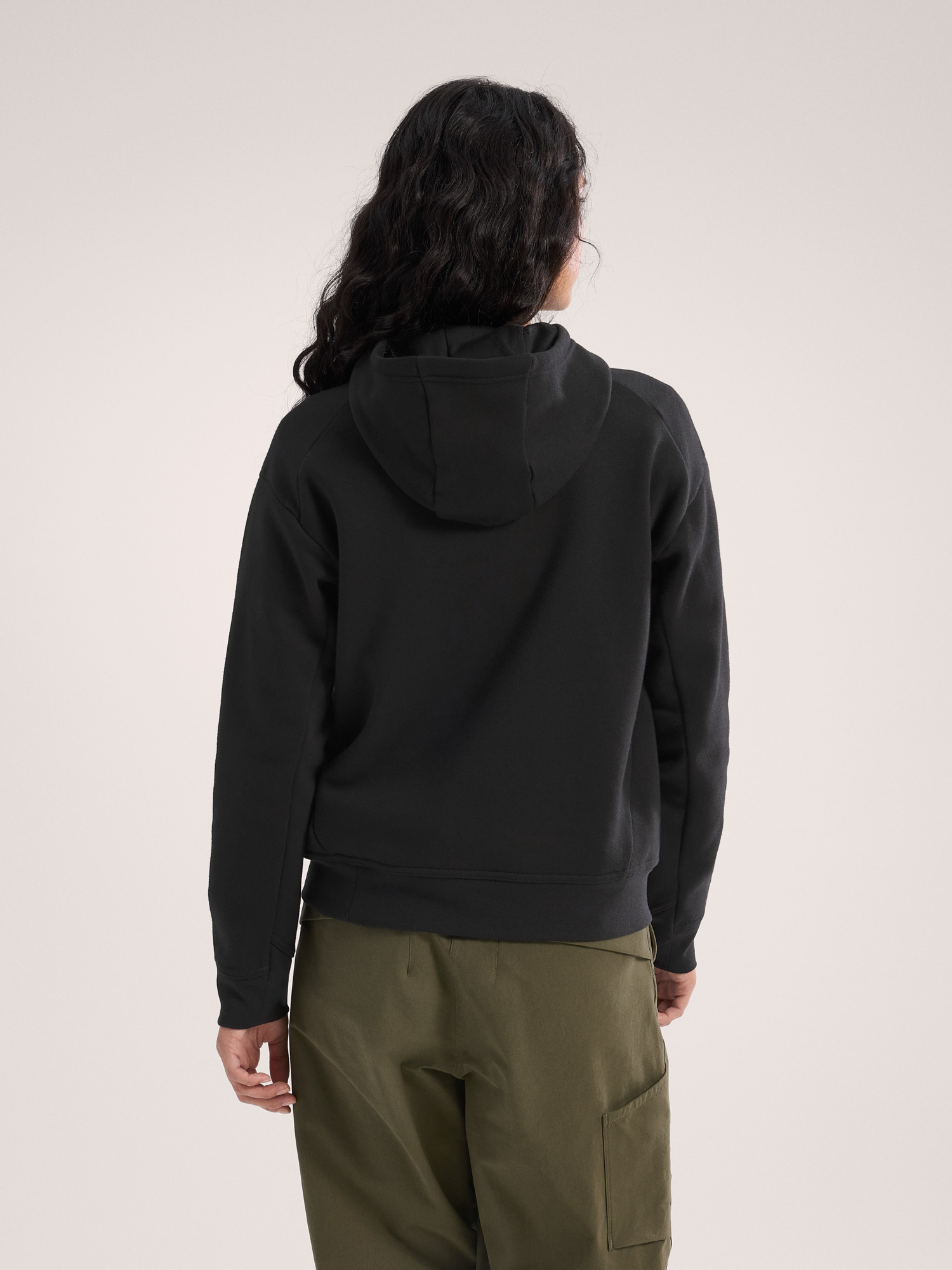 新品 ARC'TERYX Emblem Hoody WMNS Black M Arc'teryx / Emblem Fleece Hoody Women's