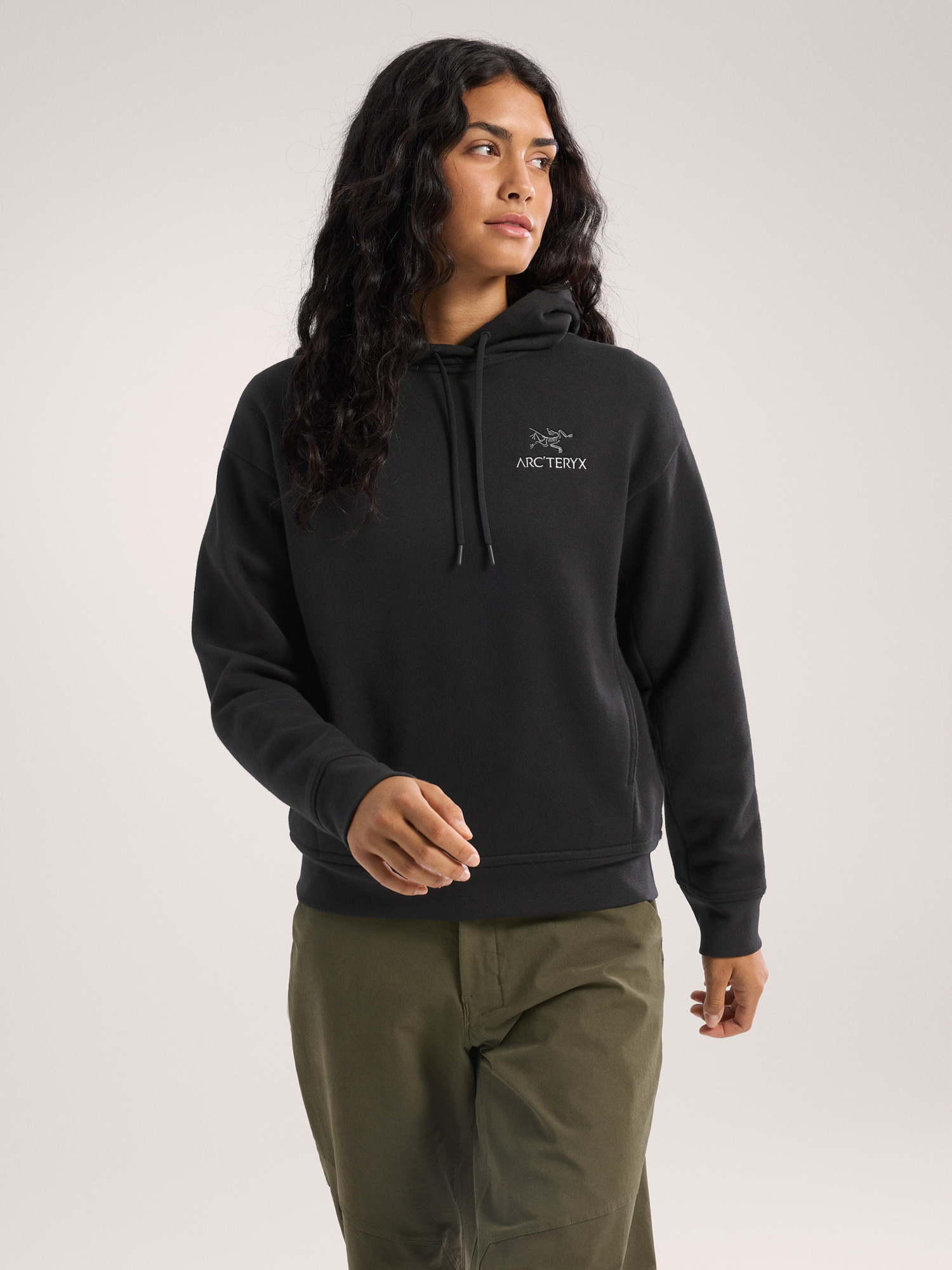 Arc’teryx スウェット エンブレムフリースフーディ ウィメンズ Mサイズ Emblem Fleece Hoody Women's | Arc'teryx United States