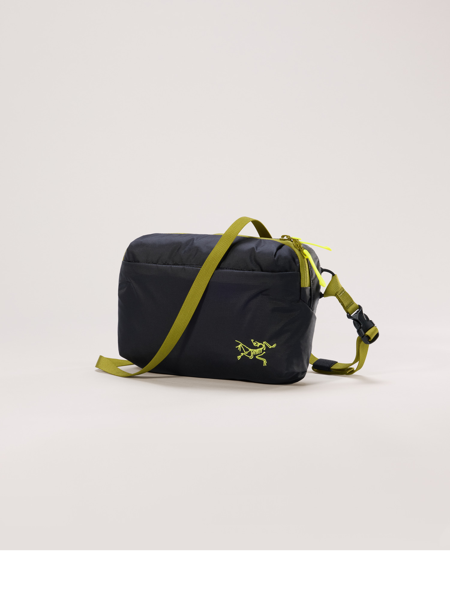 ARC’TERYX Heliad Crossbody Heliad Crossbody Bag – Half-Moon Outfitters