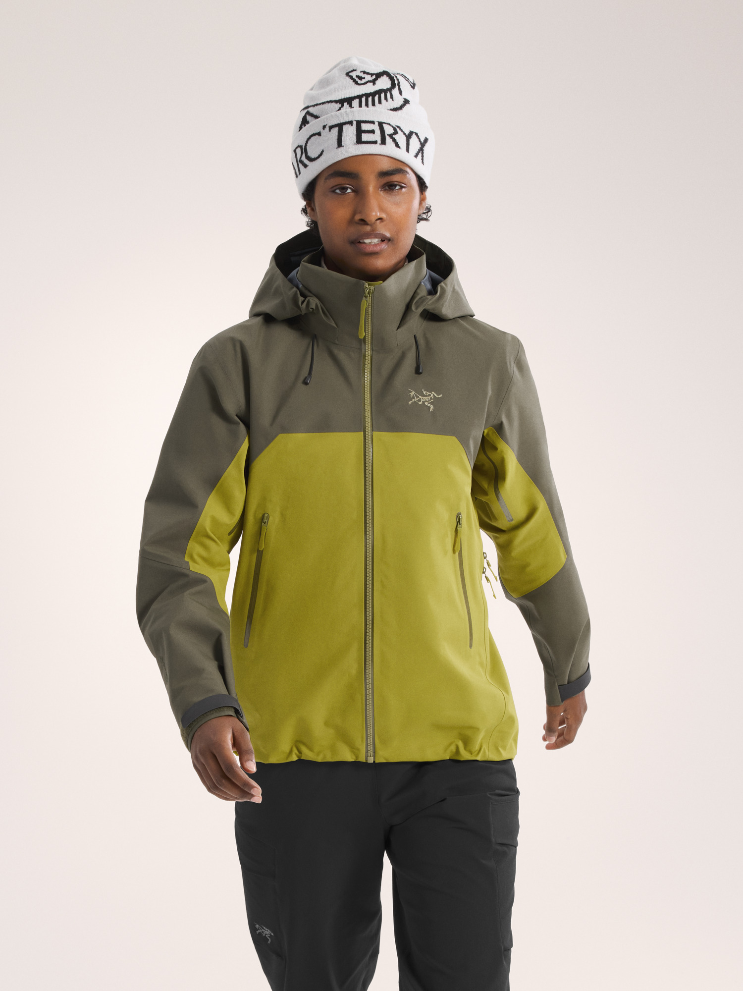 【ARC'TERYX】GORE-TEX PRO ベータ AR ジャケット Women's Arc'teryx Beta AR Women's Jacket | Waterproof, Windproof