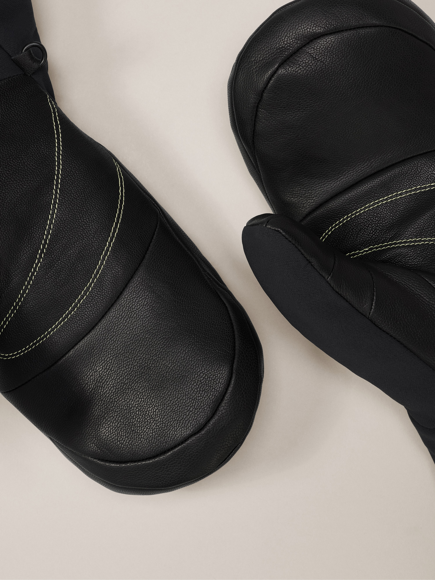 ARC'TERYX アークテリクスFission SV Mitten Mサイズ Fission SV Mitten – Feathered Friends