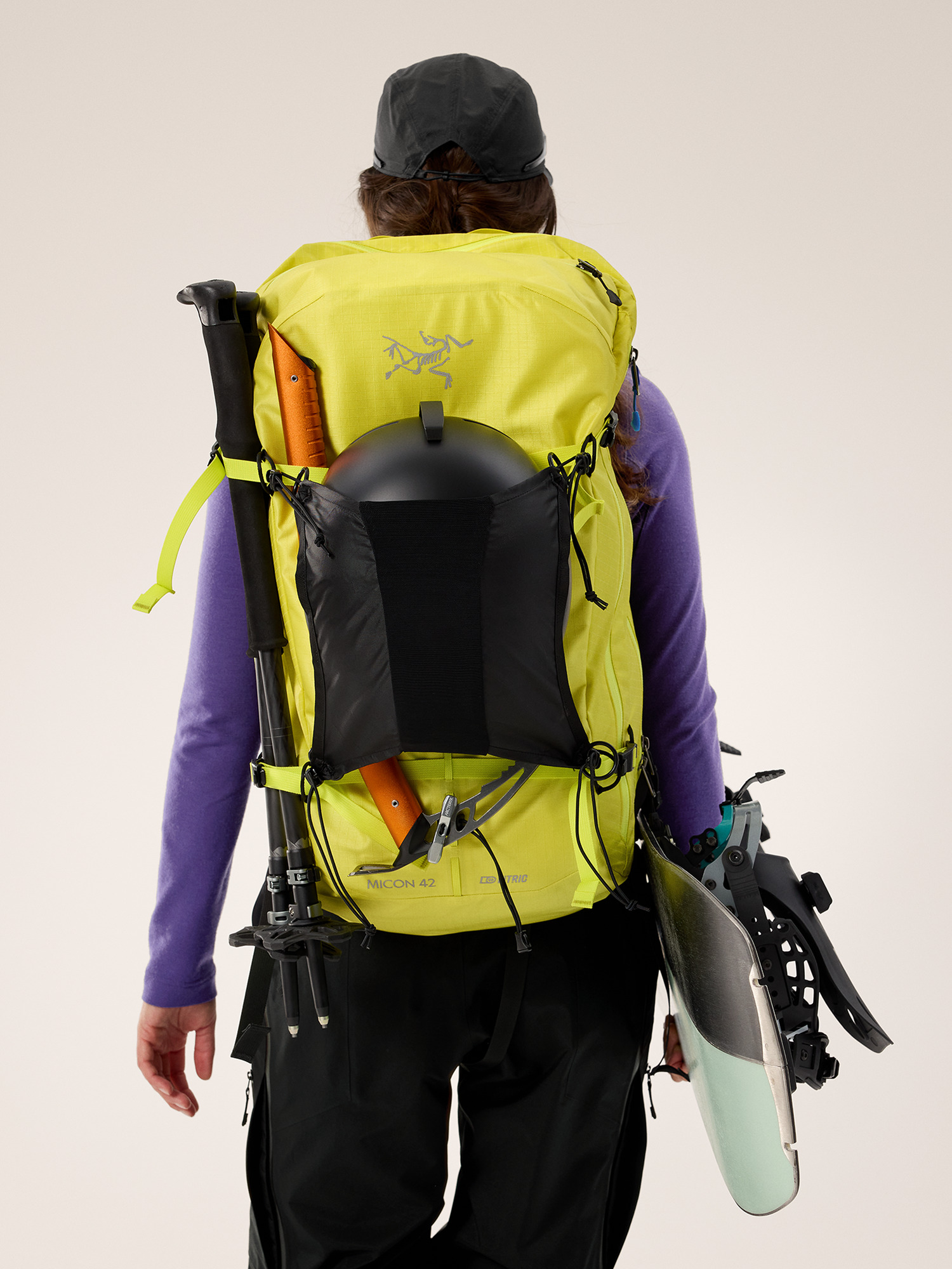 Micon LiTRIC™ 42 Avalanche Airbag | Arc'teryx United States
